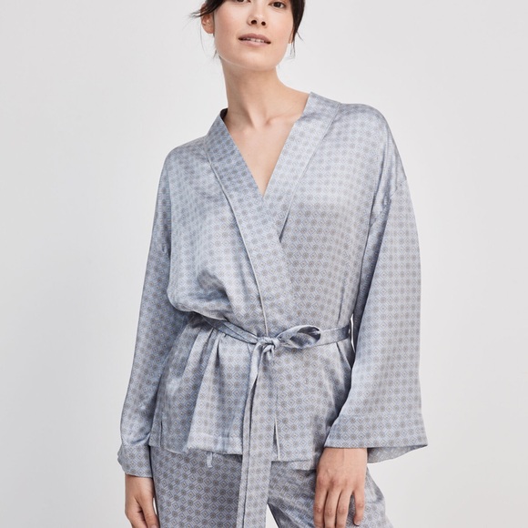 Haven Other - Haven Well  Within Elegant Silver/Gray  Women's Kimono Robe S